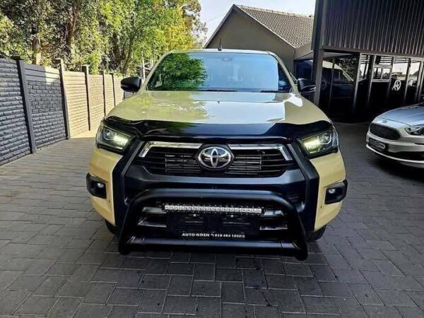 2021 Toyota hilux 2.8 GD-6 LEGEND - Image 2