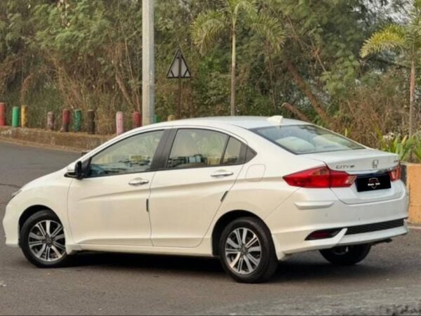 Honda City V Facelift 2017/10