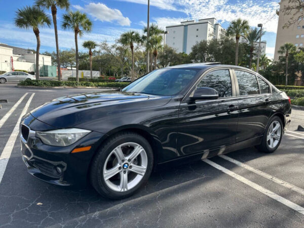 2014 BMW 3 Series 320i 4dr Sedan